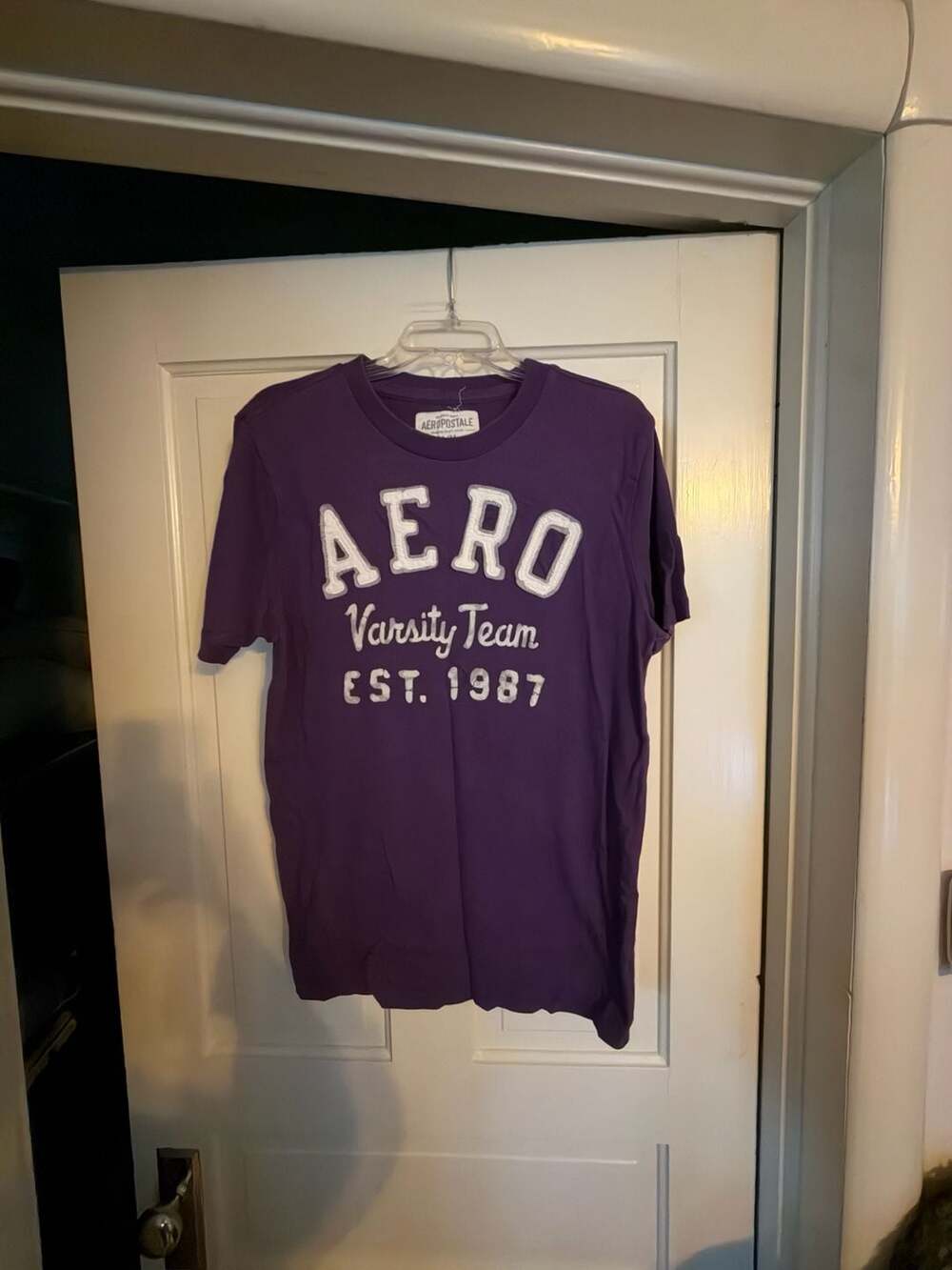 Aeropostale Varsity Team Graphic Tee Size M Purple